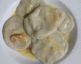 Foto del paso 6 de la receta: Sorrentinos de calabaza, almendras y muzzarella. Salsa de crema, vino blanco y camarones