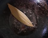 A picture of step 3 of Kolhapuri Fish Curry.