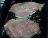 Foto del paso 2 de la receta: Pollo al horno con papas y salsa blanca con Roquefort