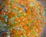 Foto del paso 3 de la receta: Sopa de arroz con almejas