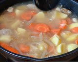 Foto del paso 3 de la receta: Curry japonés con pollo, sin pastillas (カレーライス)
