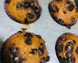 A picture of step 7 of Banana chocolate muffins.