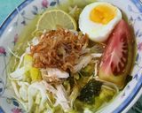 Foto langkah ke 5 dari resep Soto Ayam Kuah Bening ala Dapoer Mama Cindhy.