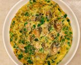 A picture of step 4 of Chive and Oyster Omelette.