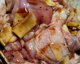 Gambar langkah 1 resipi Oyster sauce ginger chicken.