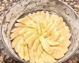 Foto del paso 5 de la receta: Pastel cuatro cuartos con manzana