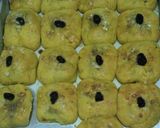 Foto langkah ke 9 dari resep Roti Sobek.
