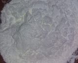 A picture of step 2 of Corn Starch Halwa.