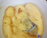 Foto langkah ke 2 dari resep Banana yogurt muffins.