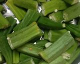 भरली भेंडी (bharli bhendi recipe in marathi) रेसिपी स्टेप 2 फोटो