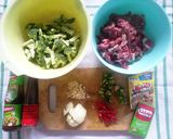 Foto langkah ke 1 dari resep Sapi Cah Brokoli.