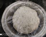 A picture of step 3 of Garlic bread.