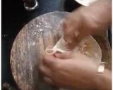 A picture of step 2 of Phinni Roti.
