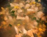 A picture of step 8 of Chicken Clear Soup.