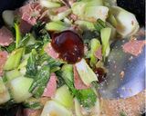 Foto langkah ke 5 dari resep Pakcoy cah smoked beef.