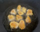 Gambar langkah 1 resipi Ayam Masak Sos Tiram.
