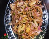 A picture of step 6 of Chilli Onion Rings or Laccha onion.