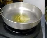 A picture of step 1 of Almonds & Dates Milk.