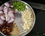A picture of step 5 of Honey chilli potato.