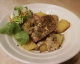 Sült tarja gombával és krumplival recept fázis 6 fotója