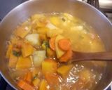 Foto langkah ke 3 dari resep Pumkin soup with garlic bread /sup labu kuning dan roti garlic.