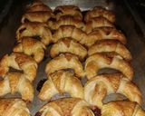 Foto del paso 5 de la receta: Medialunas de manteca