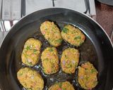 ઓટ્સ અને મગદાળ ના કબાબ (Oats Moongdal Kebab Recipe In Gujarati) રેસીપી સ્ટેપ4ફોટો
