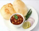 A picture of step 5 of Chola Bhatura.