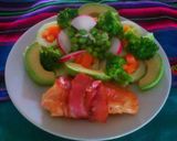 Foto del paso 7 de la receta: Pollo enrrollado y ensalada mixta