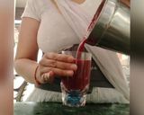 A picture of step 5 of Carrot apple beetroot juice.