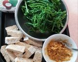 Foto langkah ke 1 dari resep Sayur kuah tempe campur pakis.