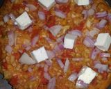 A picture of step 3 of Veg Cheese Pizza.