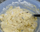 Foto del paso 8 de la receta: Budin de peras y chocolate facil, humedo y rico