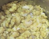 A picture of step 3 of Mattha ke aloo or lassi wale aloo.