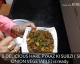 A picture of step 3 of Hare pyaz ke Sabzi (Spring onion's Sabji).