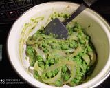Foto del paso 2 de la receta: Tostadas con Paté de Guisantes y Queso Feta a la Menta