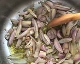 Foto del paso 5 de la receta: Guisado de frutos del mar