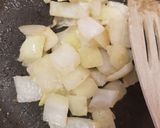 A picture of step 1 of My Mixed Bean and pepper Veggie Roast 😍.