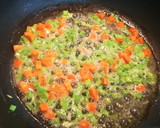 Foto del paso 4 de la receta: Tortelloni de carne con verduras salteadas