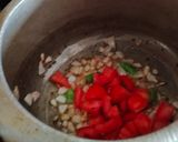 A picture of step 2 of Gobhi Gajar Aloo Sabji.