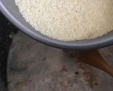 A picture of step 3 of Semolina Halva (with almond).