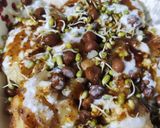 A picture of step 2 of Sprouts Papdi Chaat.