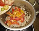 A picture of step 3 of Bhindi ki bhujya.