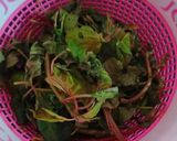 चौलाई साग (लाल साग) रेसिपी चरण 1 फोटो