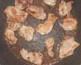 Nyúlcomb fehérboros-tejszínes mártásban baconos spárgával recept fázis 1 fotója