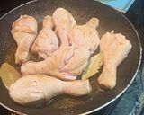 Foto del paso 1 de la receta Muslos de pollo en salsa