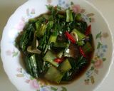 Foto langkah ke 3 dari resep Tumis sawi hijau terasi.