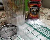 Foto langkah ke 1 dari resep Dalgona Coffee (tanpa mixer anti pegel).