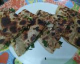 A picture of step 5 of Spring Onion + spring garlic parantha.