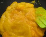 A picture of step 1 of Mango cheese cake cups.